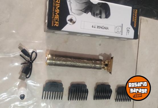 Otros - Maquina de cortar cabello, patillera, afeitadora, T9 Prof,  ✅ Recargable - En Venta