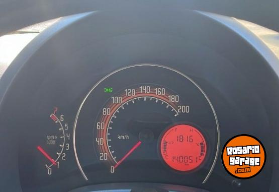 Autos - Fiat Uno Way / atrative 2011 GNC 146500Km - En Venta