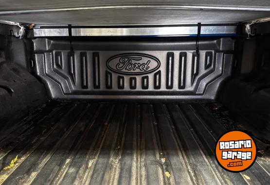 Camionetas - Ford Ranger 2025 Diesel 9700Km - En Venta