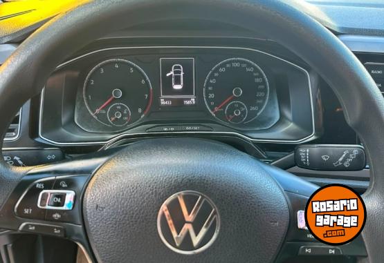 Autos - Volkswagen Nivus 200 CONFORLINE 2021 Nafta 98000Km - En Venta