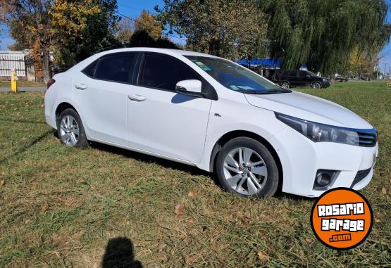 Autos - Toyota Corolla XEI 2015 Nafta 172000Km - En Venta