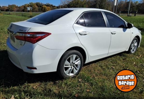 Autos - Toyota Corolla XEI 2015 Nafta 172000Km - En Venta