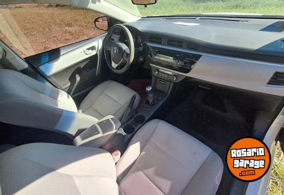 Autos - Toyota Corolla XEI 2015 Nafta 172000Km - En Venta