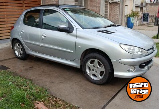 Autos - Peugeot 206 2008 Nafta 147000Km - En Venta