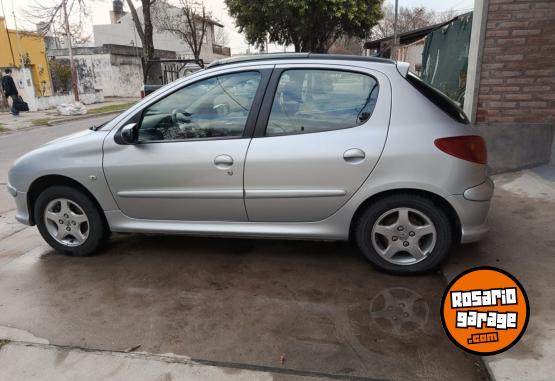 Autos - Peugeot 206 2008 Nafta 147000Km - En Venta