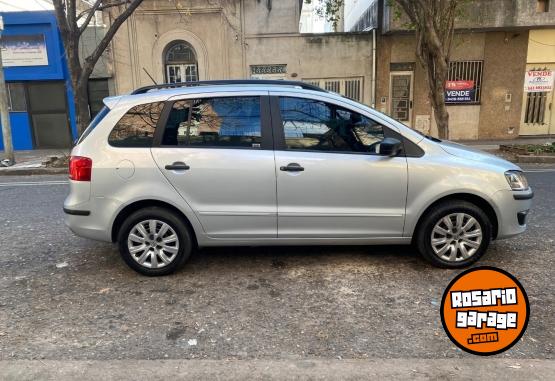 Autos - Volkswagen SURAN 2012 Nafta 74000Km - En Venta