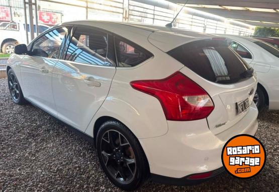 Autos - Ford FOCUS 5P 2.0 L TITANIUM 2013 Nafta 139822Km - En Venta
