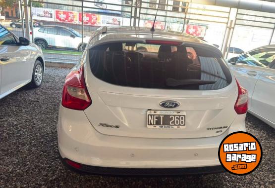 Autos - Ford FOCUS 5P 2.0 L TITANIUM 2013 Nafta 139822Km - En Venta