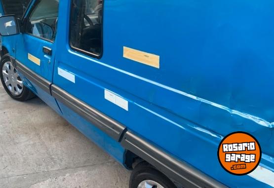 Utilitarios - Renault Express 1997 Diesel 122222Km - En Venta