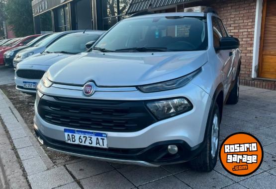 Camionetas - Fiat Toro 2.0 Freedom 4x2 2017 Diesel - En Venta