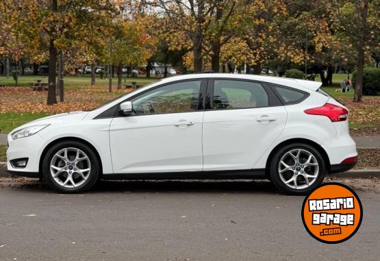 Autos - Ford Focus 2017 Nafta 185000Km - En Venta