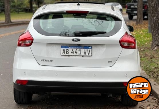 Autos - Ford Focus 2017 Nafta 185000Km - En Venta