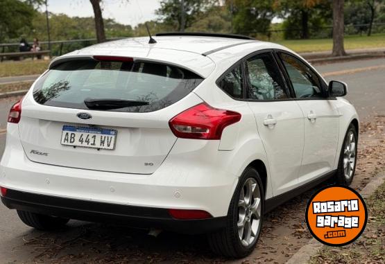 Autos - Ford Focus 2017 Nafta 185000Km - En Venta