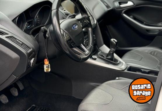 Autos - Ford Focus 2017 Nafta 185000Km - En Venta
