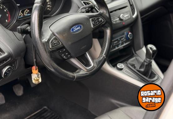 Autos - Ford Focus 2017 Nafta 185000Km - En Venta