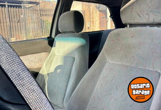 Autos - Volkswagen Gol 1.6 1998 Diesel 111111Km - En Venta