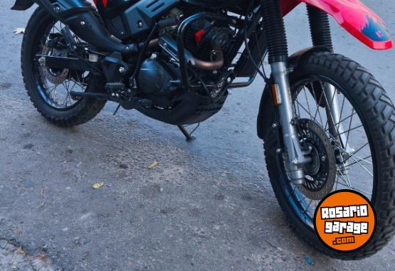 Motos - Hero Xpulse 200 2025 Nafta 7500Km - En Venta