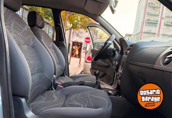 Autos - Fiat Palio Fire Top 2015 Nafta 67000Km - En Venta