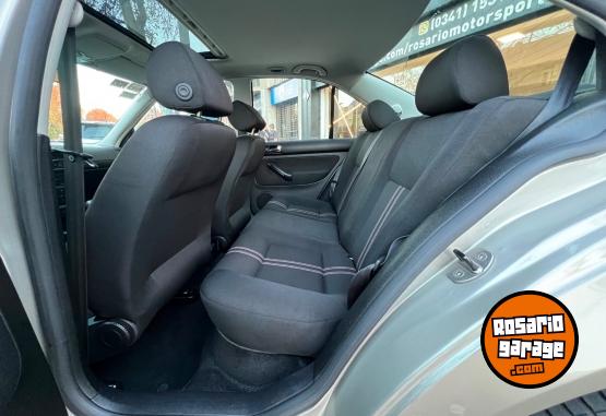 Autos - Volkswagen Bora 2013 Nafta 140000Km - En Venta