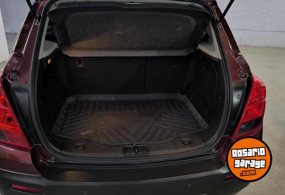 Autos - Chevrolet TRACKER AT LTZ + 4X4 2016 Nafta 64000Km - En Venta