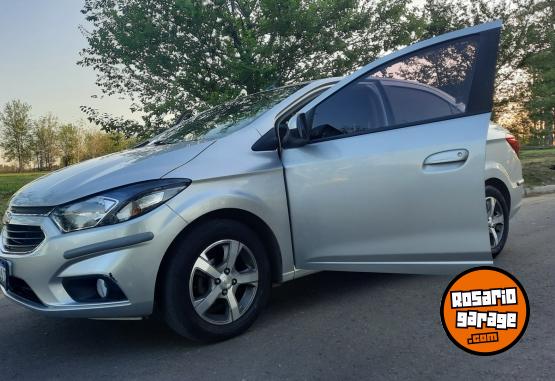 Autos - Chevrolet Prisma LTZ 2018 Nafta 120000Km - En Venta