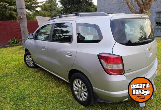 Autos - Chevrolet Spin LTZ 7 asientos 2017 Nafta 62000Km - En Venta