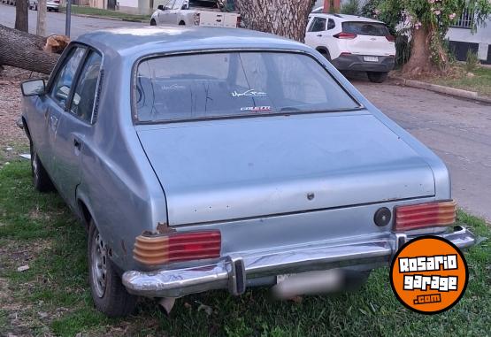 Autos - Dodge 1500 1983 Nafta 111111Km - En Venta