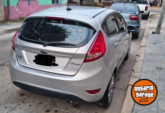 Autos - Ford FIESTA KD TITANIUM 2013 Nafta 196000Km - En Venta