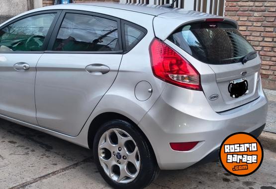 Autos - Ford FIESTA KD TITANIUM 2013 Nafta 196000Km - En Venta