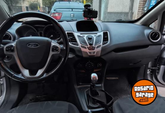 Autos - Ford FIESTA KD TITANIUM 2013 Nafta 196000Km - En Venta