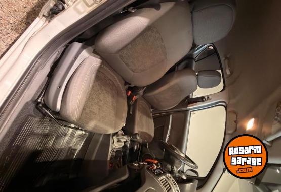 Autos - Fiat Palio 2017 Nafta 86000Km - En Venta