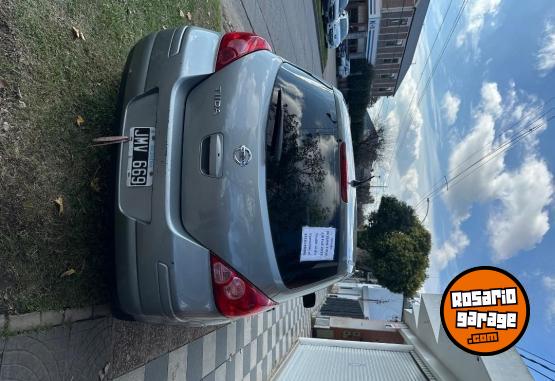 Autos - Nissan Tiida Tekna 2010 Nafta 188000Km - En Venta