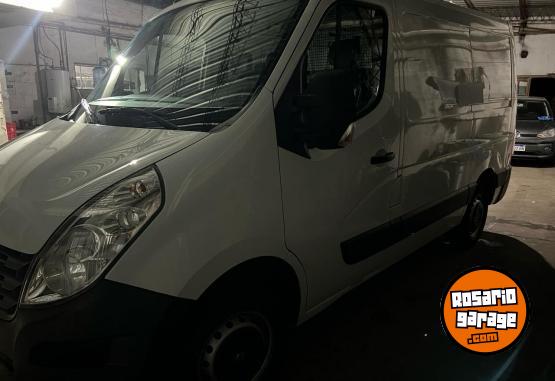 Utilitarios - Renault MASTER 2014 Diesel 80000Km - En Venta