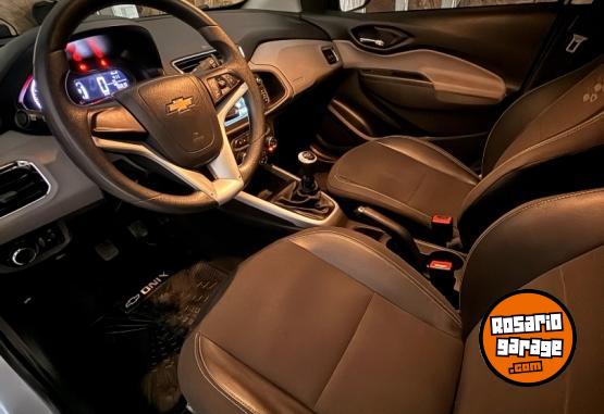 Autos - Chevrolet Ónix Lt 2019 Nafta 71000Km - En Venta