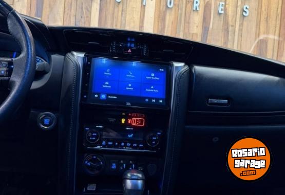 Camionetas - Toyota SW4 SRX 2025 Diesel 32000Km - En Venta