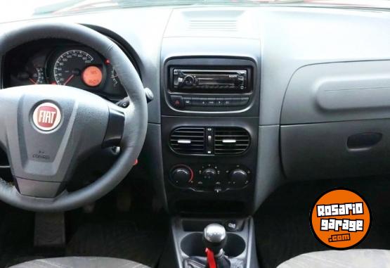 Autos - Fiat SIENA EL 1.4 2015 Nafta 86000Km - En Venta