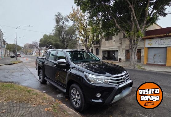 Camionetas - Toyota Toyota Hilux Srv 2018 Diesel 60000Km - En Venta
