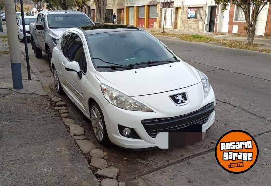 Autos - Peugeot 207 2012 Nafta 106000Km - En Venta