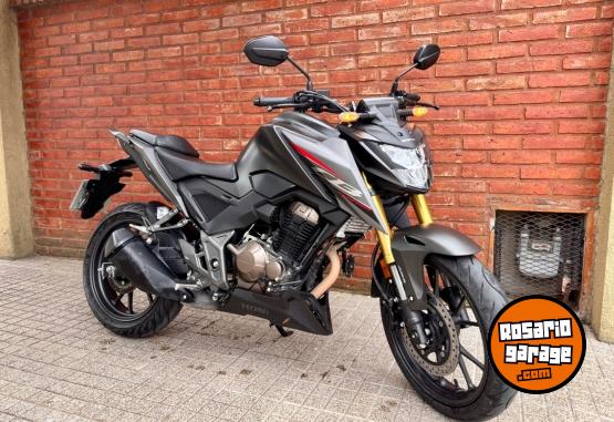 Motos - Honda CB 300 2025 Nafta 6000Km - En Venta
