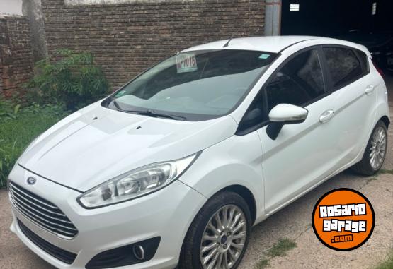 Autos - Ford Fiesta Kinetic SE 2016 Nafta 135000Km - En Venta