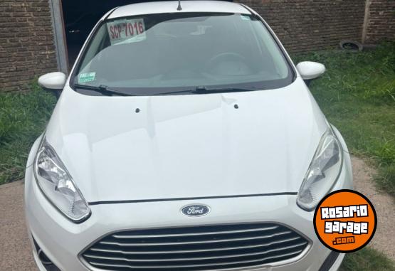 Autos - Ford Fiesta Kinetic SE 2016 Nafta 135000Km - En Venta