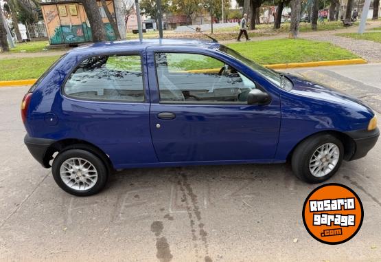 Autos - Fiat Palio 2000 Nafta 200000Km - En Venta