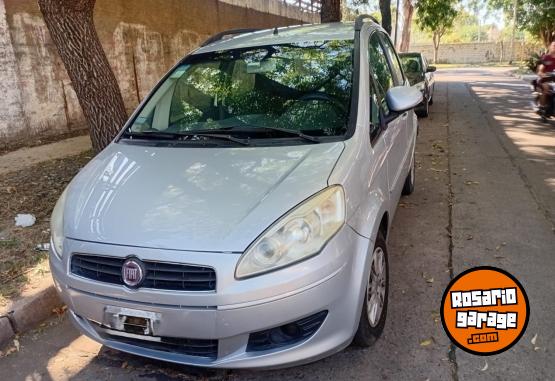 Autos - Fiat idea 1.4. Atractive 2012 Nafta 105000Km - En Venta