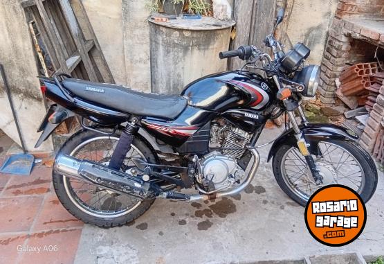 Motos - Yamaha YBR 125 2012 Nafta 10Km - En Venta