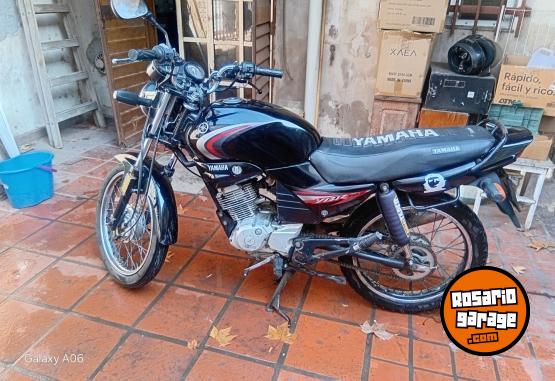Motos - Yamaha YBR 125 2012 Nafta 10Km - En Venta
