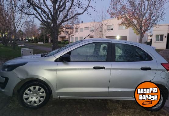 Autos - Ford Ka 2019 Nafta 124000Km - En Venta