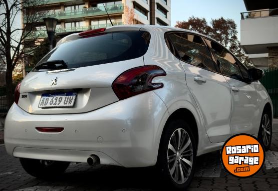 Autos - Peugeot 208 2019 Nafta 50000Km - En Venta