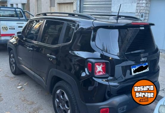 Autos - Chrysler Jeep renegade 2017 Nafta 58000Km - En Venta