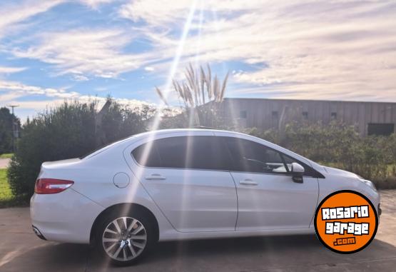 Autos - Peugeot 408 2022 Diesel 80000Km - En Venta