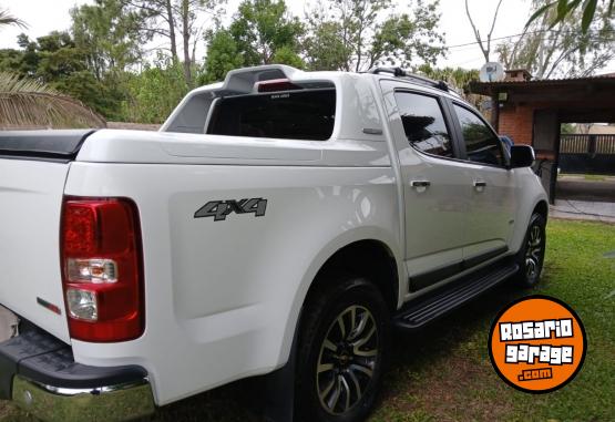 Camionetas - Chevrolet 2019 High Country 4x4 2019 Diesel 57600Km - En Venta